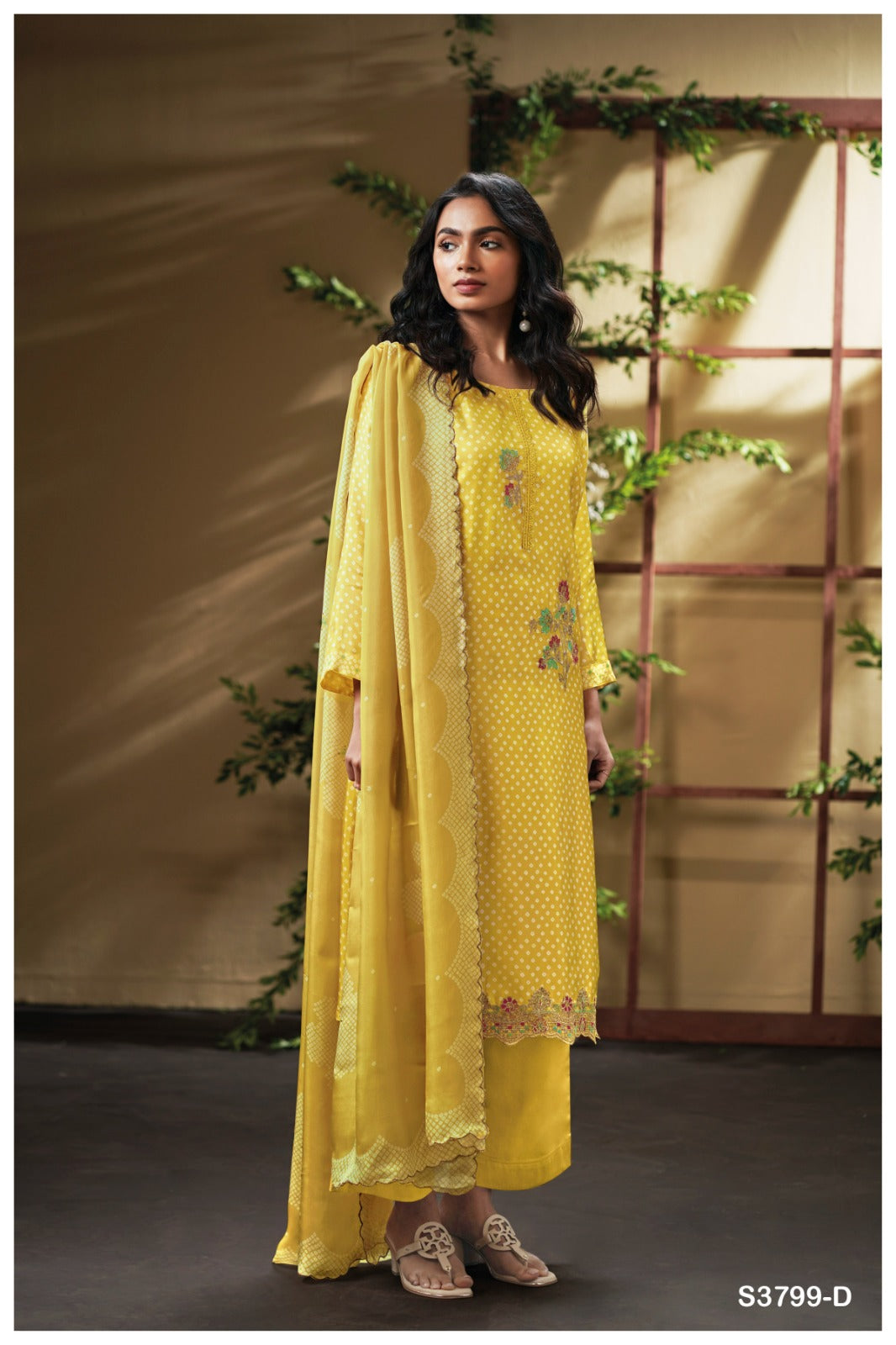 Ganga DRISHTA S3799 | Premium Pure Bemberg Habutai Silk Suit – Ganga Suits Ashok Lal & Sons