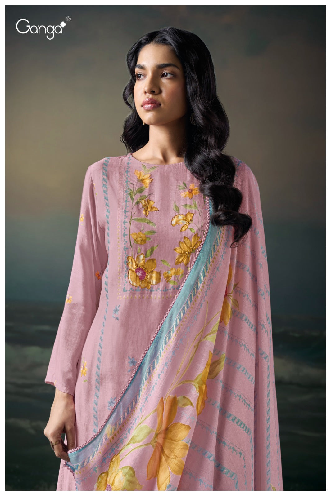 Ganga KAISHA S3639 | Premium Pure Bemberg Silk Suit – Ganga Suits Ashok Lal & Sons