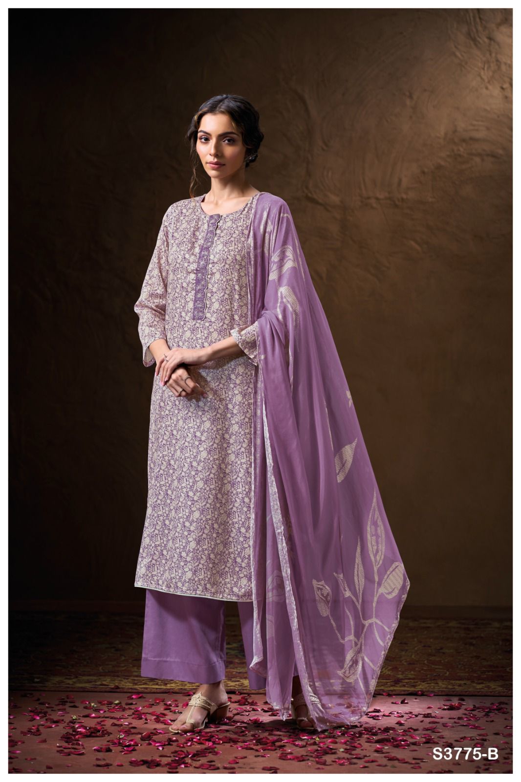 GANGA FASHIONS VEERAL | S3775