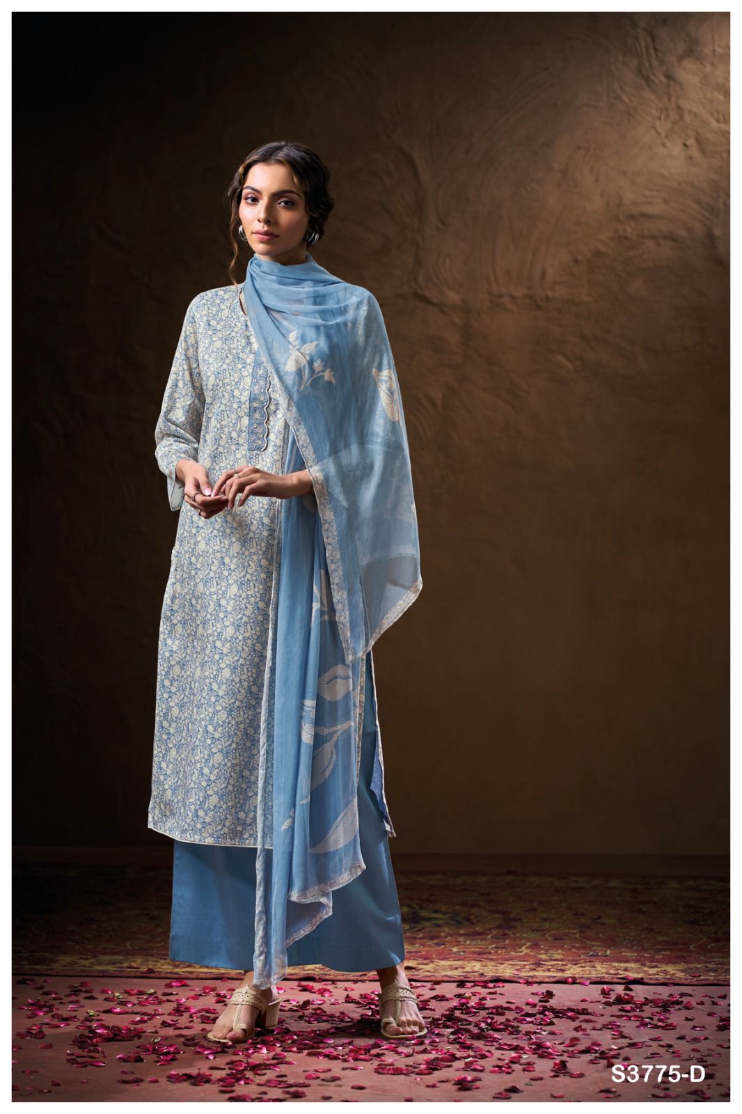 GANGA FASHIONS VEERAL | S3775