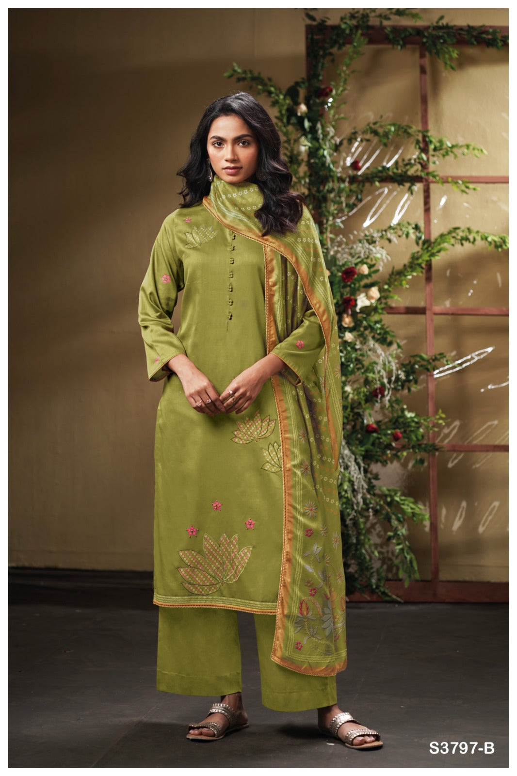GANGA CRETA S3797 | PREMIUM COTTON SATIN - ASHOK LAL & SONS