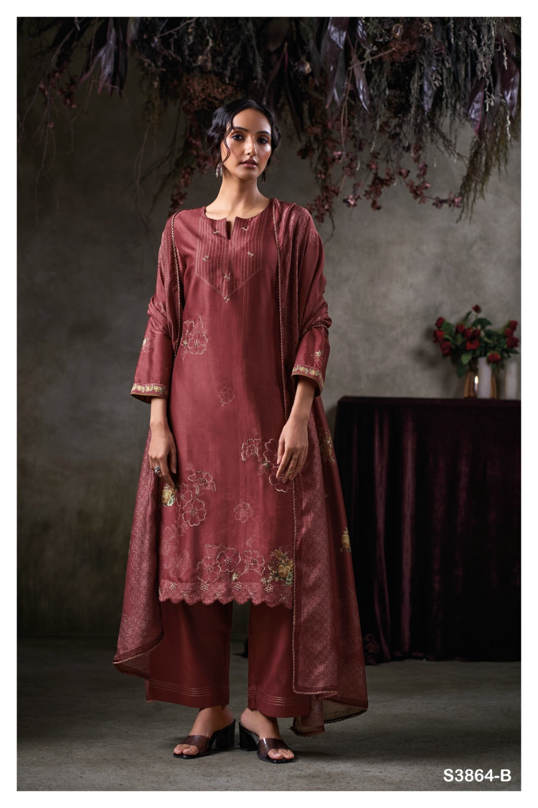 Ganga VIRELZA S3864 |Premium Pure Bemberg Russian Silk Suit – Ganga Suits Ashok Lal & Sons