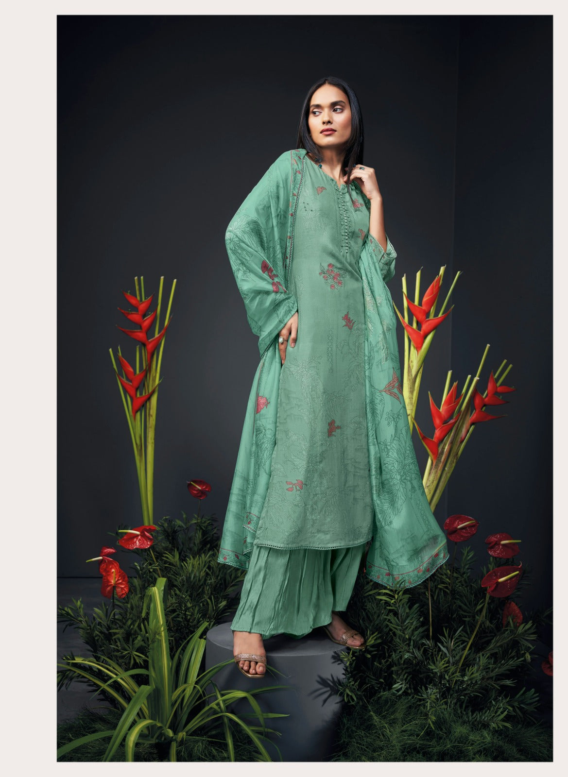 Ganga ZANERA C1689 TO C1694 |Premium Bemberg Silk Jari Zhilmil Suit – Ganga Suits Ashok Lal & Sons