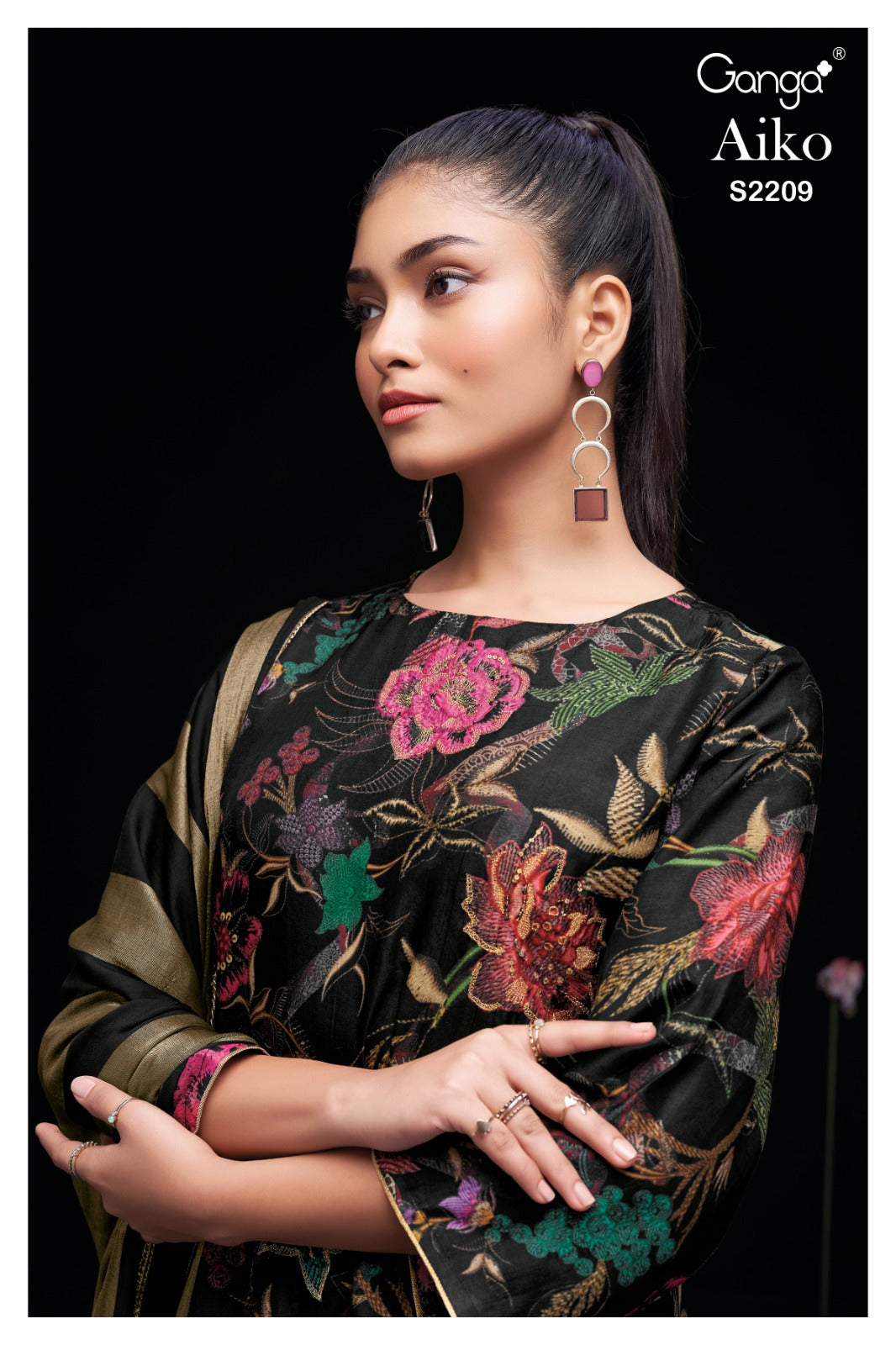 Ganga AIKO S2209 Premium Bemberg Russian Silk Suit – Ganga Suits Ashok Lal & Sons