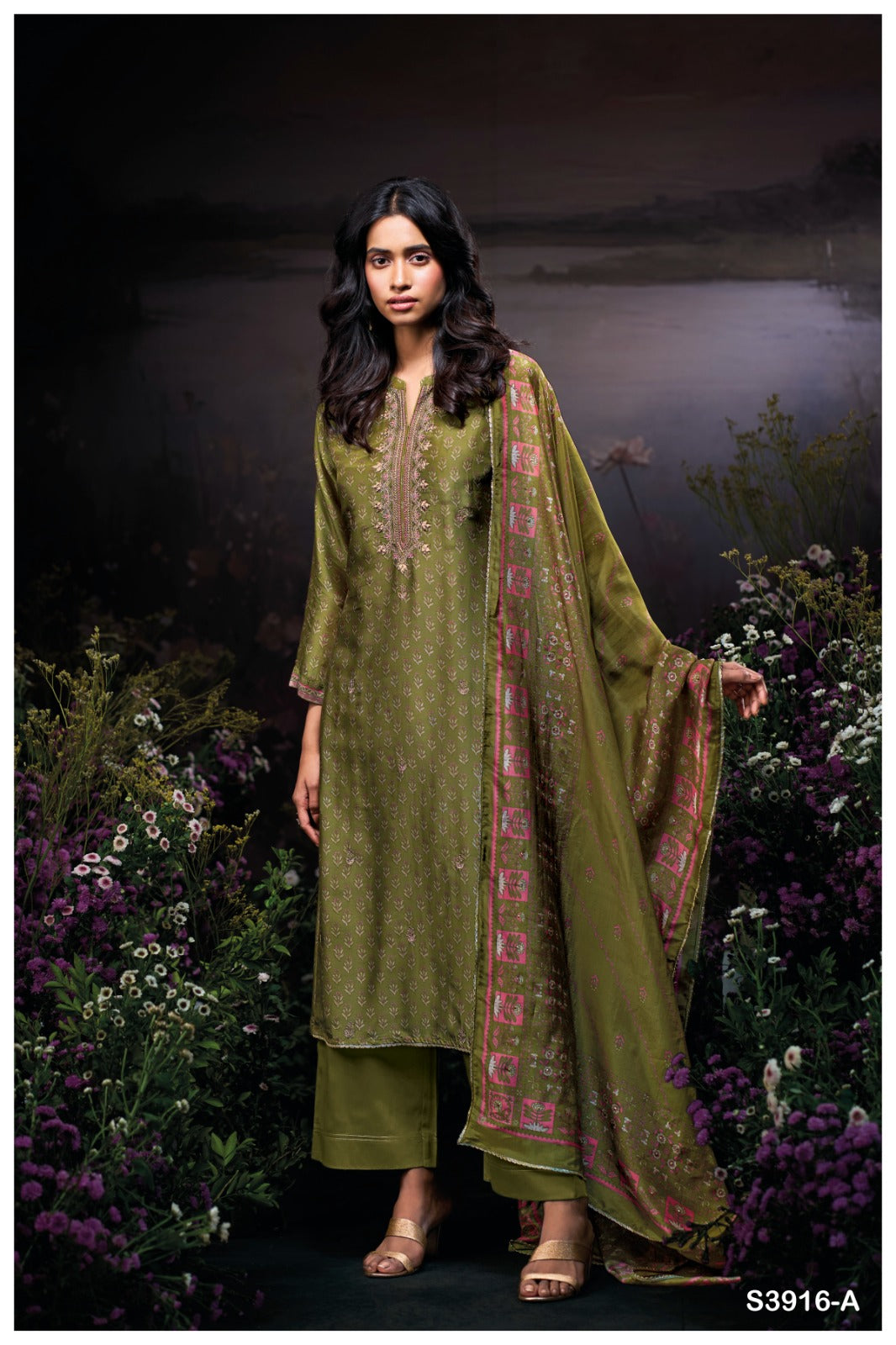 Ganga GRISHA S3916 | Premium Pure Bemberg Silk Suit – Ganga Suits Ashok Lal & Sons