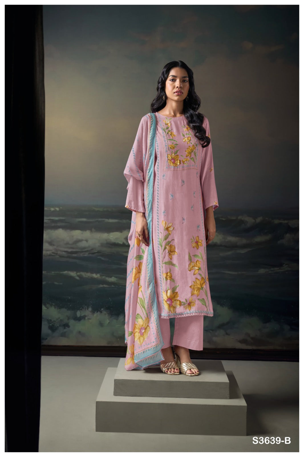 Ganga KAISHA S3639 | Premium Pure Bemberg Silk Suit – Ganga Suits Ashok Lal & Sons