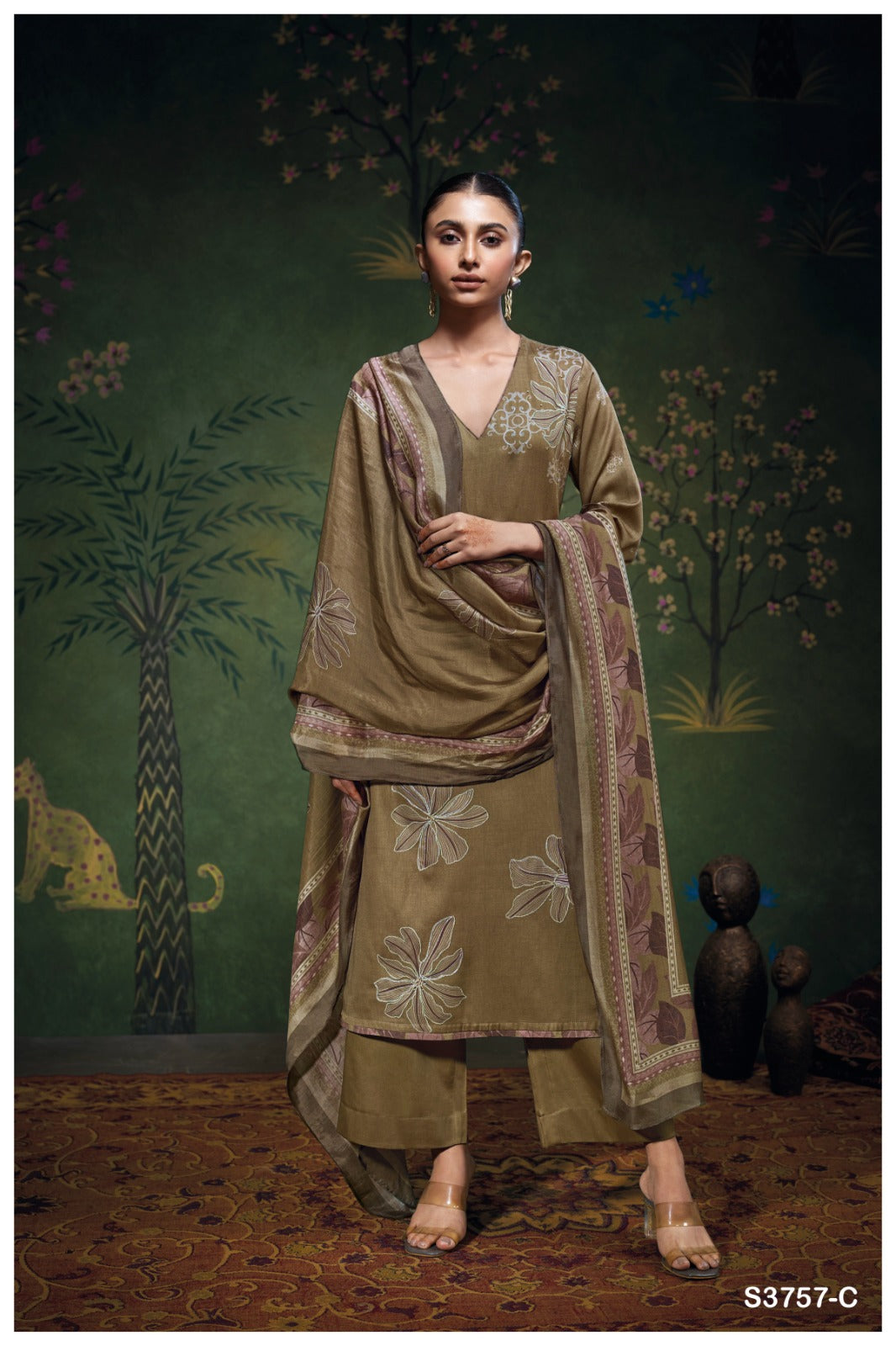 GANGA FASHIONS DELARA | S3757