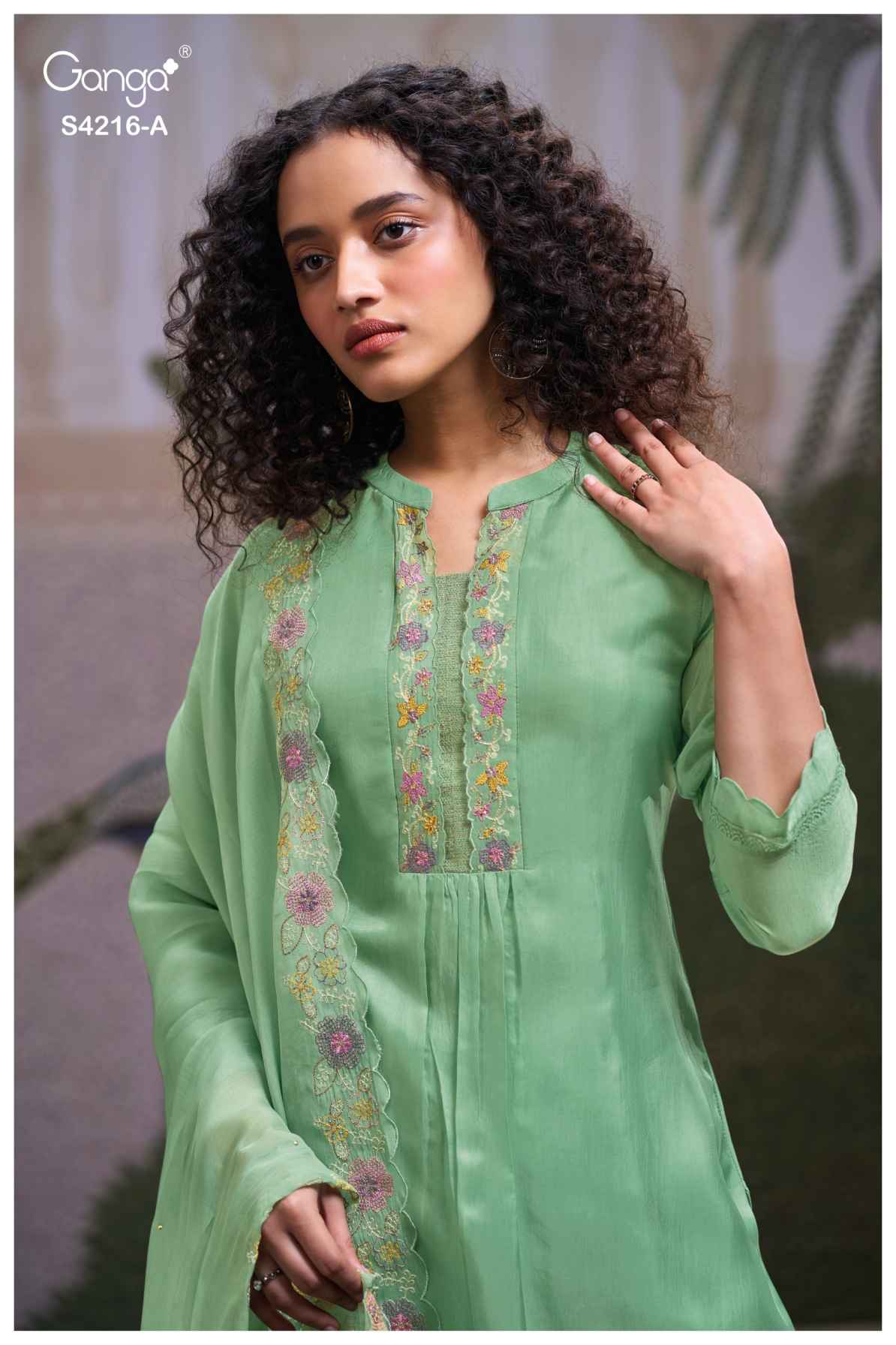 BUY GANGA SUITS ONLINE SALE GANGA BISHA S4216 DUPATTA DESIGN