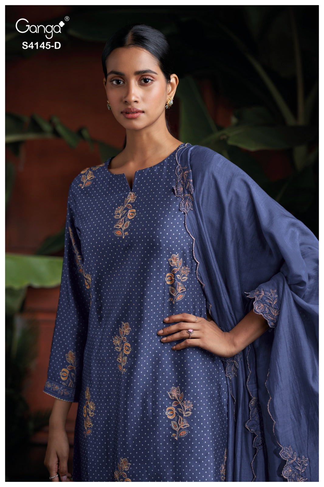 BUY GANGA SUITS ONLINE GANGA NARIAH S4145 BACK VIEW