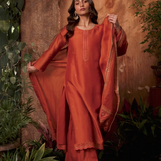 ganga-kendall-s3912-video