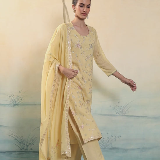 BUY GANGA SUITS ONLINE GANGA LYVARA S4458 NEW CATALOGUE VIDEO