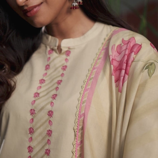 BUY GANGA SUITS ONLINE GANGA DAHLINA S4432 LATEST DESIGN VIDEO