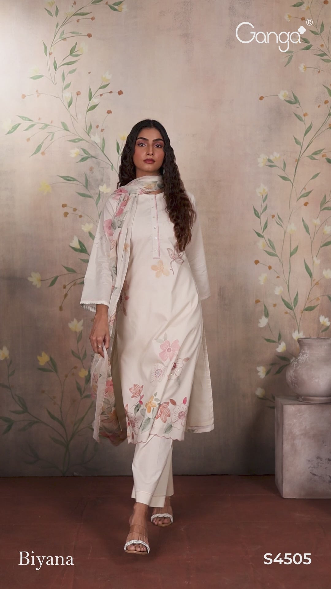 BUY GANGA SUITS ONLINE SALE GANGA BIYANA S4505 FRONT VIEW VIDEO