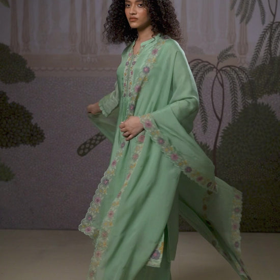 BUY GANGA SUITS ONLINE SALE GANGA BISHA S4216 PREMIUM SUIT VIDEO