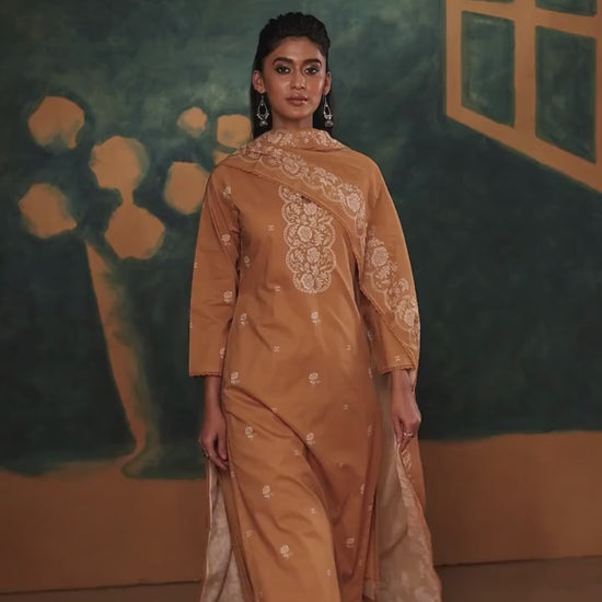 BUY GANGA SUITS ONLINE GANGA TOSHA S4651 LATEST DESIGN VIDEO