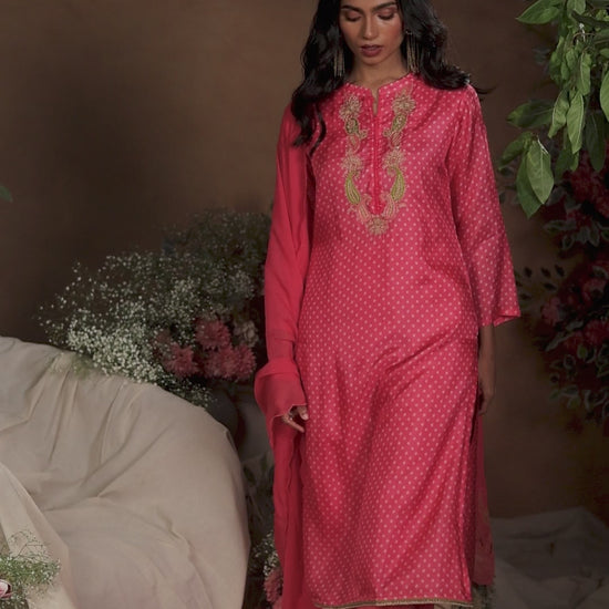 BUY GANGA SUITS ONLINE GANGA CHIRAYA S4235 LATEST DESIGN VIDEO