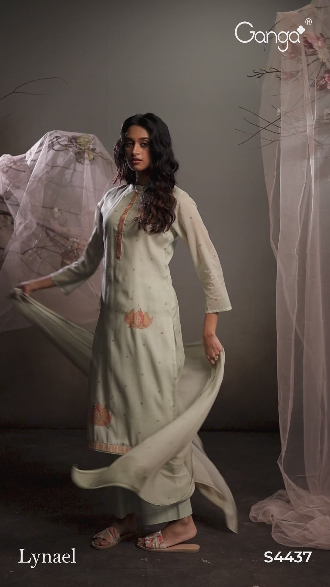 BUY GANGA SUITS ONLINE SALE GANGA LYNAEL S4437 LATEST DESIGN VIDEO