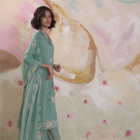 BUY GANGA SUITS ONLINE SALE GANGA HEYSHA S4556 LATEST DESIGN VIDEO