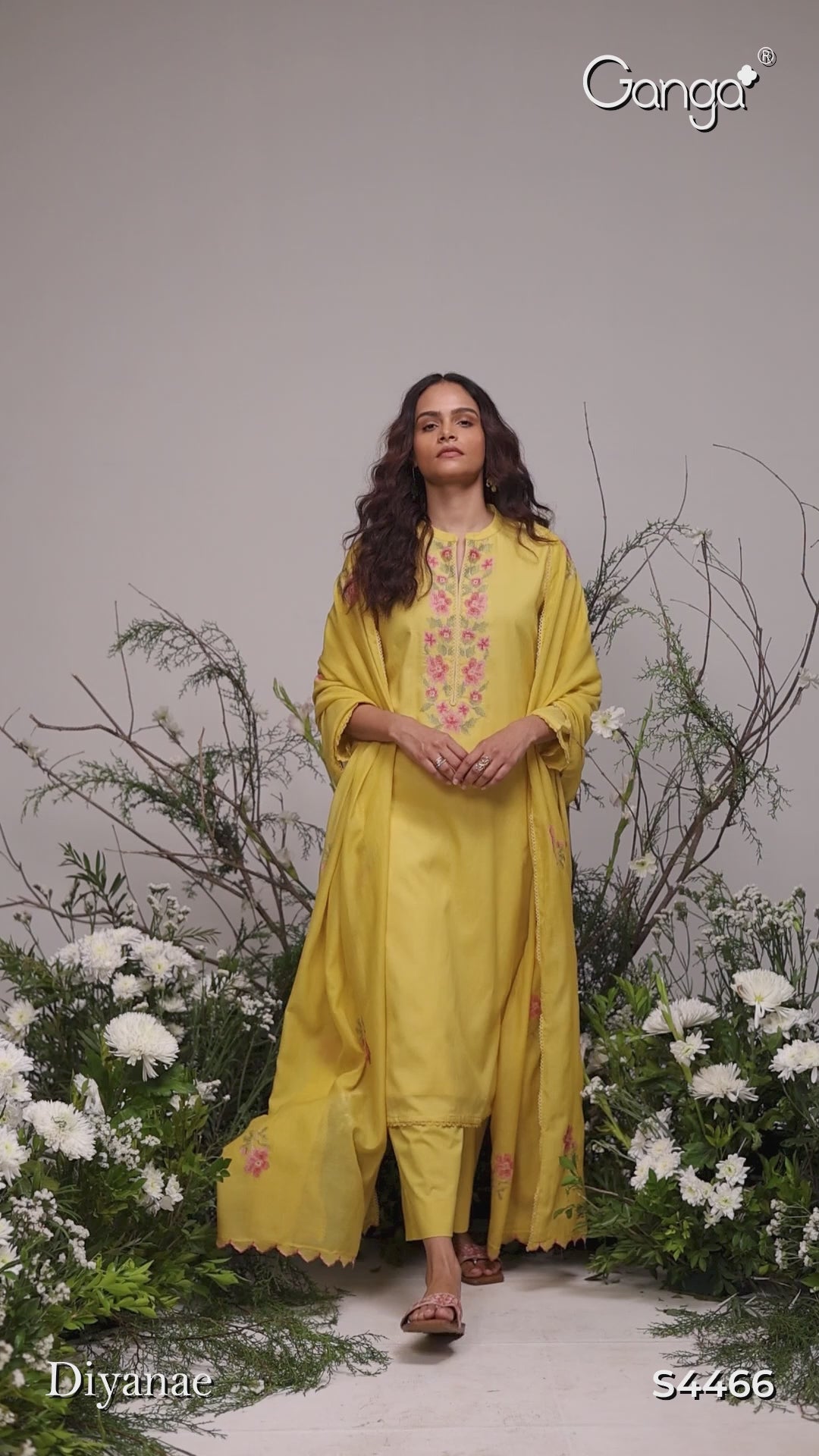 BUY GANGA SUITS ONLINE GANGA DIYANAE S4466 LATEST DESIGN VIDEO