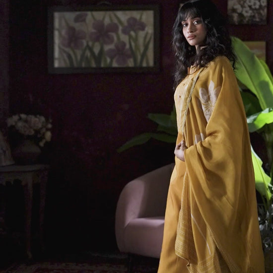 BUY GANGA SUITS ONLINE SALE GANGA JASLEEN S4292 NEW CATALOGUE VIDEO